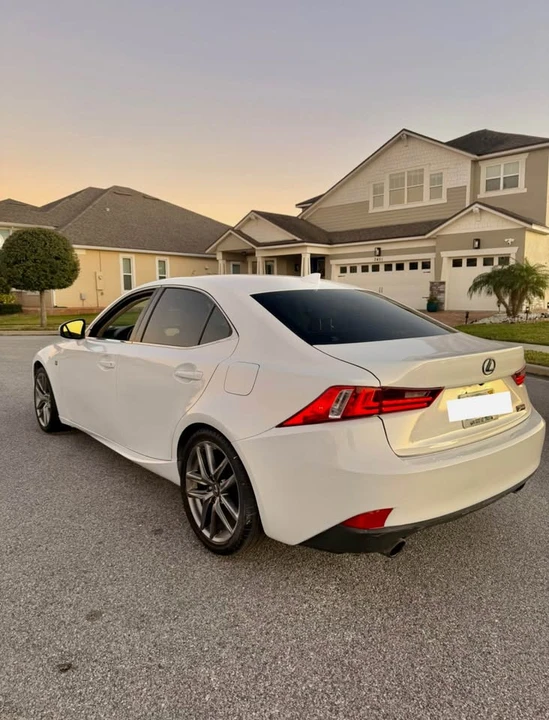 2015 Lexus IS 3rd Gen - Image 9 of 20