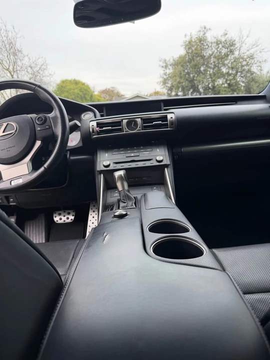 2015 Lexus IS 2nd Gen - Image 8 of 19