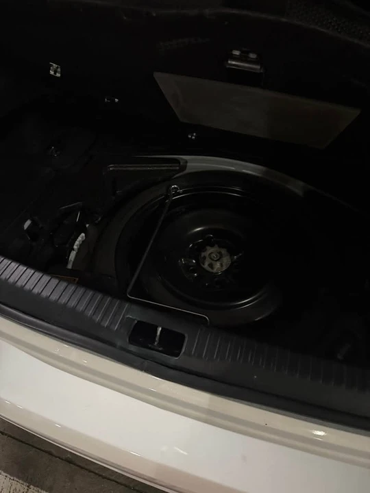 2015 Lexus IS 3rd Gen - Image 13 of 13