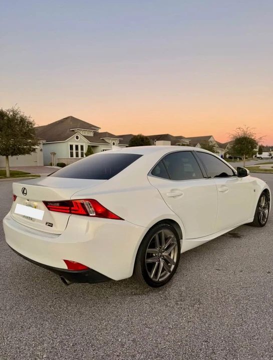 2015 Lexus IS 3rd Gen - Image 7 of 20