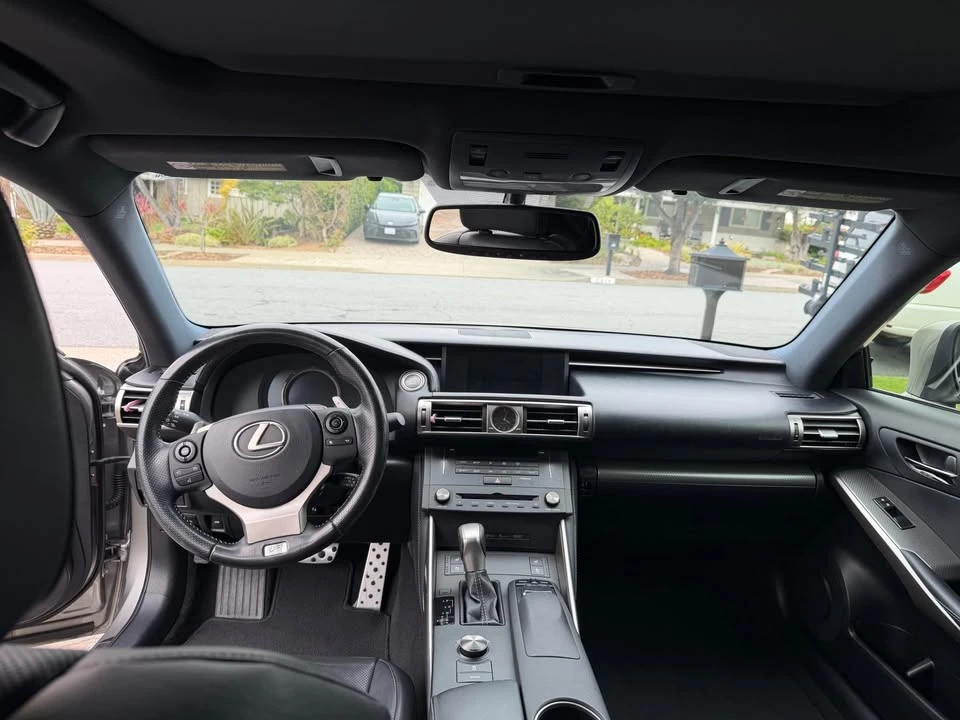 2015 Lexus IS 2nd Gen - Image 9 of 19