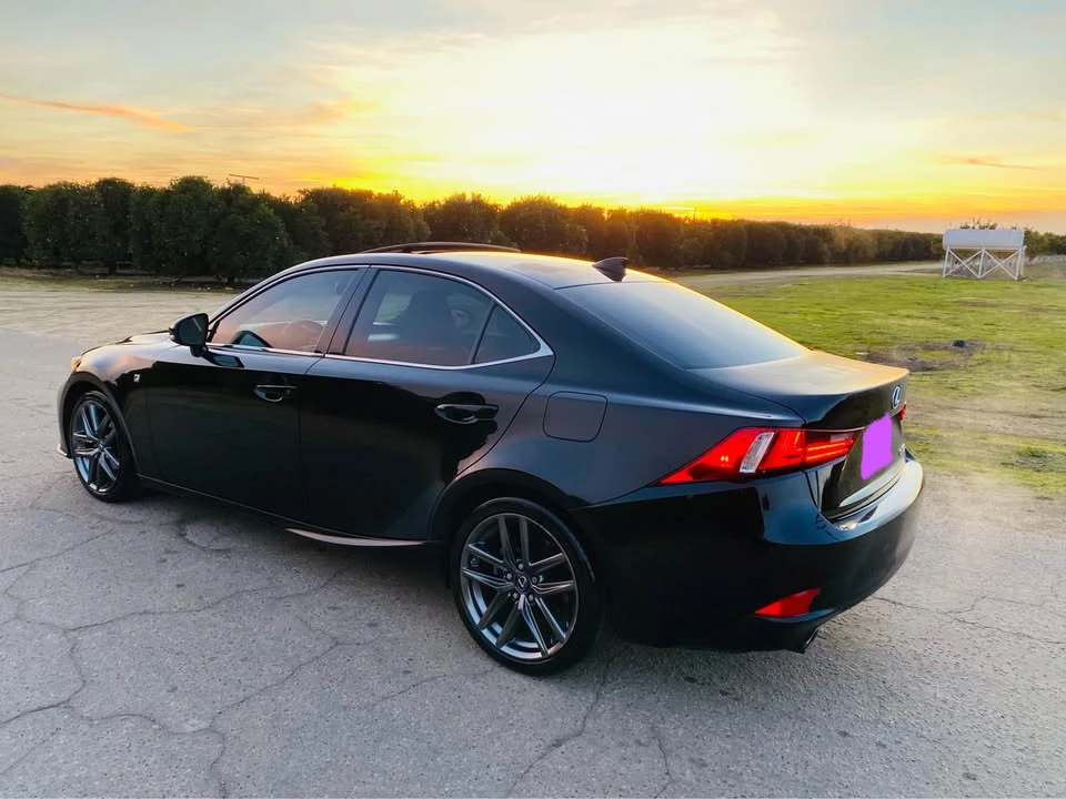 2015 Lexus IS 3rd Gen - Image 10 of 19