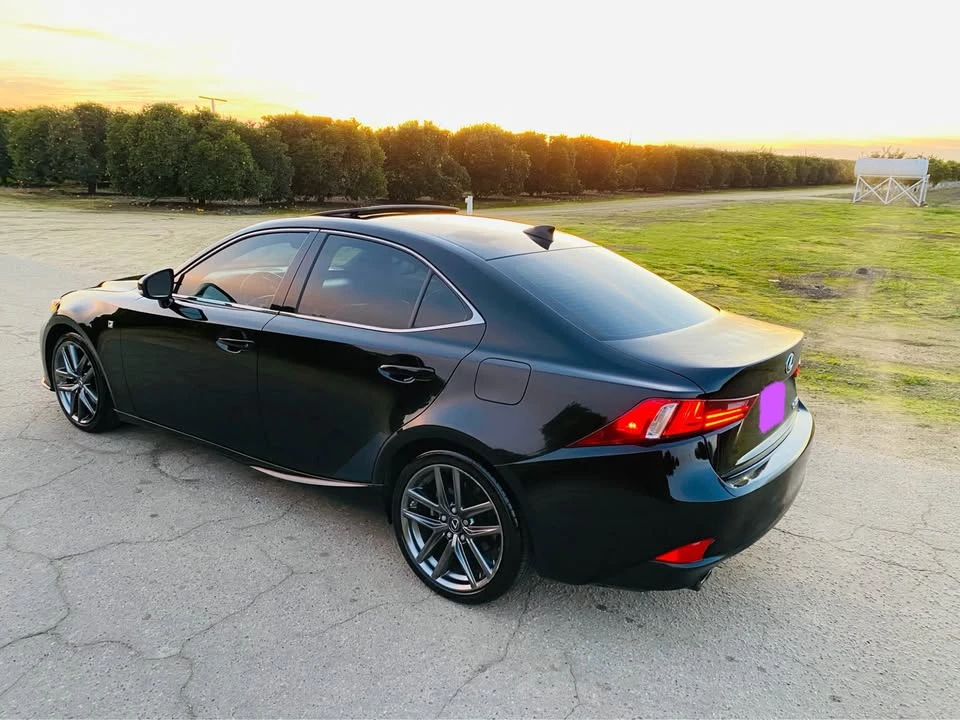 2015 Lexus IS 3rd Gen - Image 8 of 19