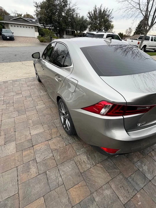 2015 Lexus IS 2nd Gen - Image 16 of 19