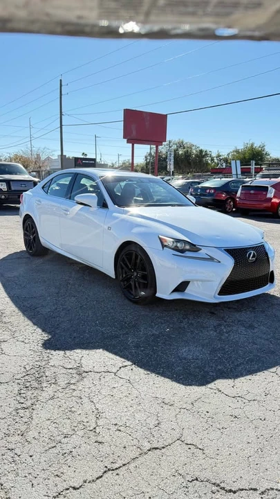 2015 Lexus IS 3rd Gen - Image 8 of 18