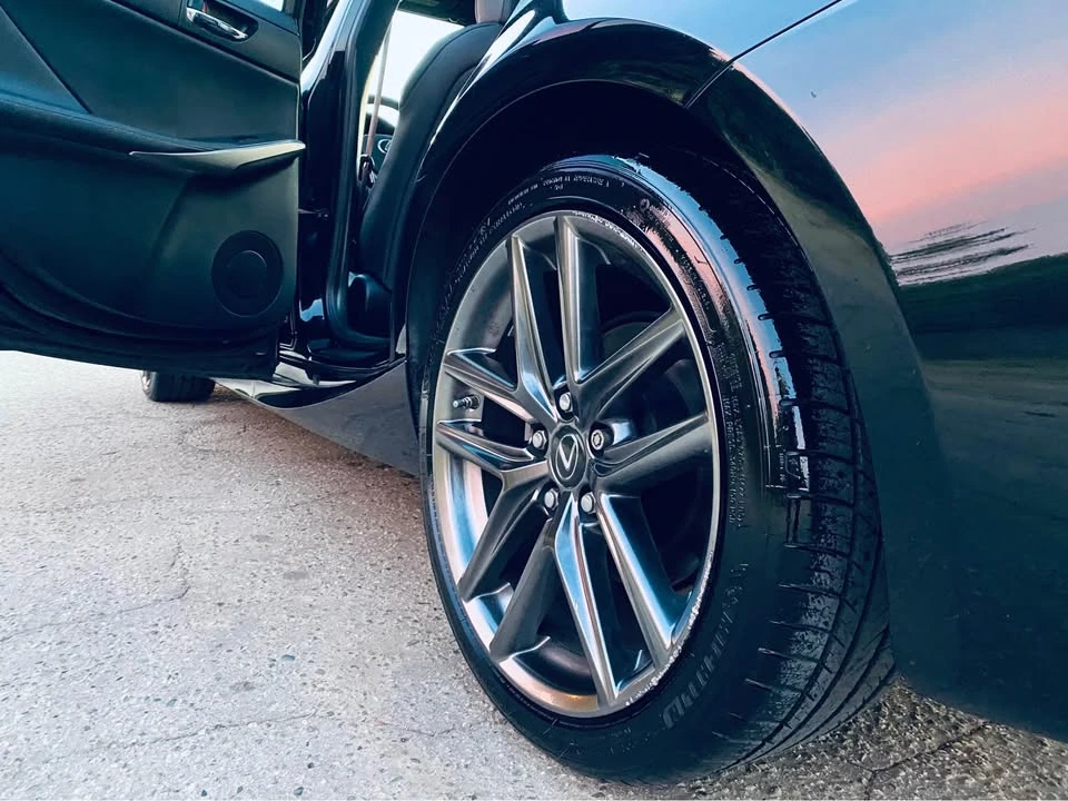 2015 Lexus IS 3rd Gen - Image 12 of 19