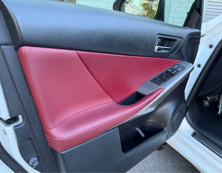 2015 Lexus IS 3rd Gen - Image 13 of 14