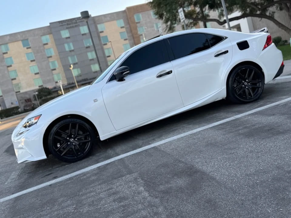 2015 Lexus IS 3rd Gen - Image 6 of 20