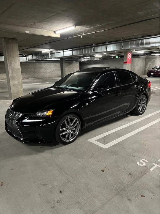 2015 Lexus IS 3rd Gen - Image 4 of 20
