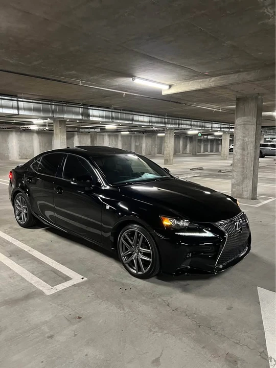 2015 Lexus IS 3rd Gen - Image 5 of 20