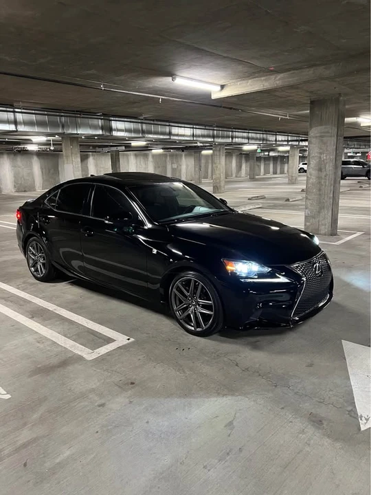 2015 Lexus IS 3rd Gen - Image 7 of 20
