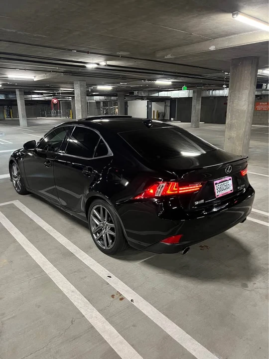 2015 Lexus IS 3rd Gen - Image 8 of 20