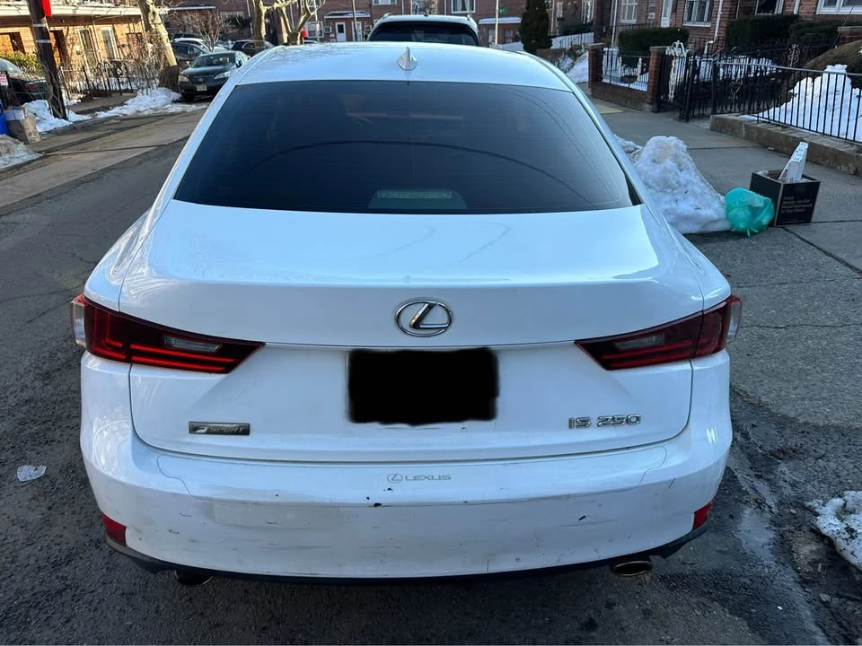 2015 Lexus IS 3rd Gen - Image 4 of 18