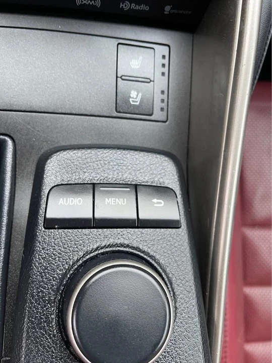 2015 Lexus IS 3rd Gen - Image 16 of 19