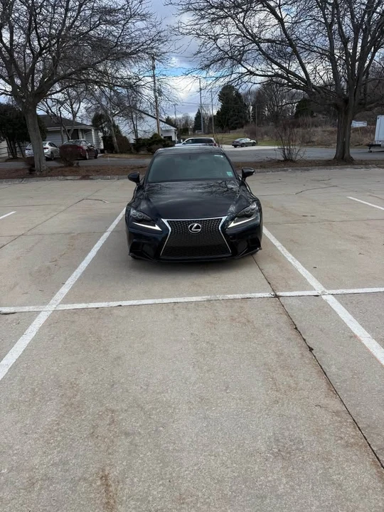2015 Lexus IS 3rd Gen - Image 5 of 9