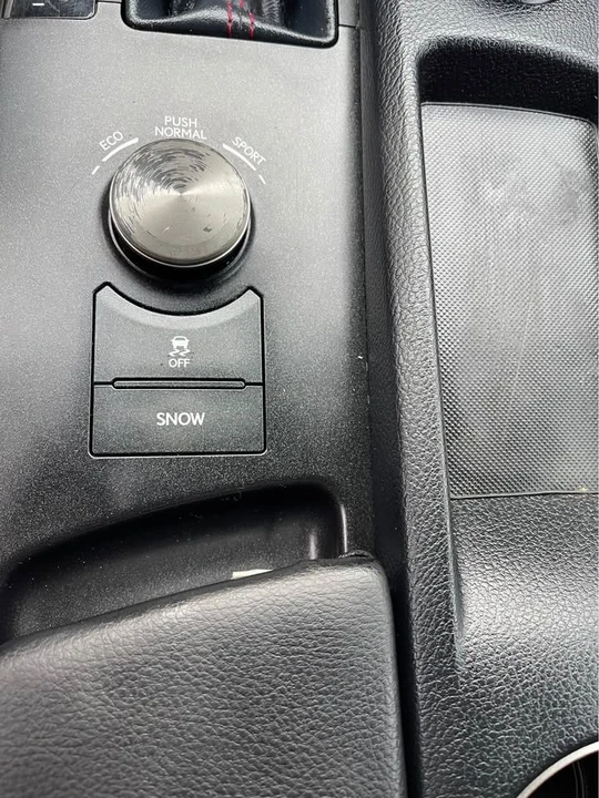 2015 Lexus IS 3rd Gen - Image 11 of 19