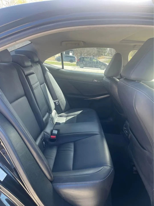 2015 Lexus IS 3rd Gen - Image 9 of 12