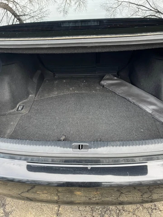 2015 Lexus IS 3rd Gen - Image 9 of 16