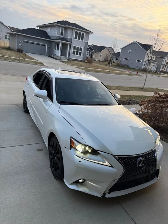 2015 Lexus IS 3rd Gen - Image 3 of 12