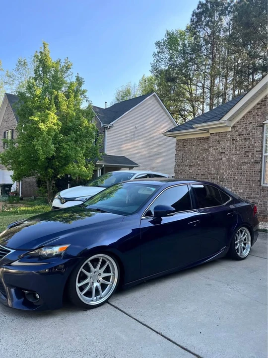 2015 Lexus IS 3rd Gen - Image 4 of 5