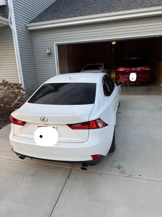 2015 Lexus IS 3rd Gen - Image 4 of 12