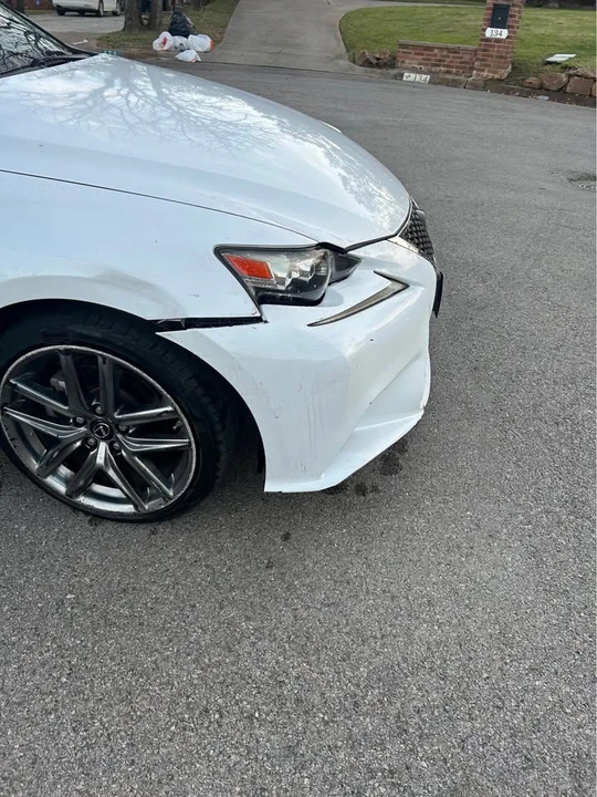2015 Lexus IS 3rd Gen - Image 9 of 20