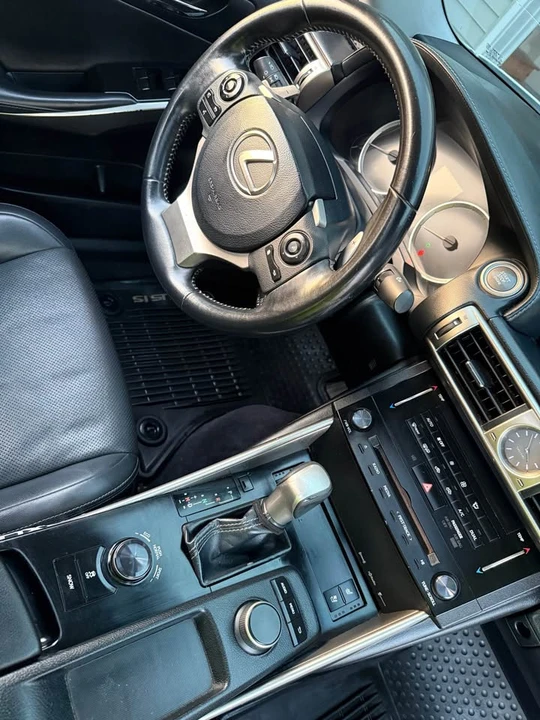 2015 Lexus IS 3rd Gen - Image 12 of 12