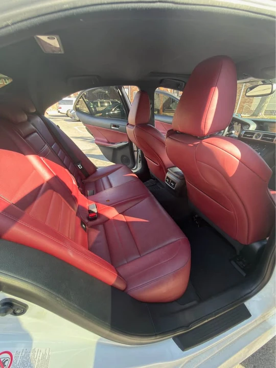 2015 Lexus IS 3rd Gen - Image 17 of 18