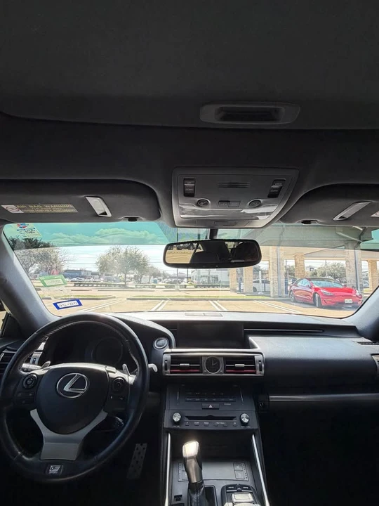 2015 Lexus IS 3rd Gen - Image 11 of 12