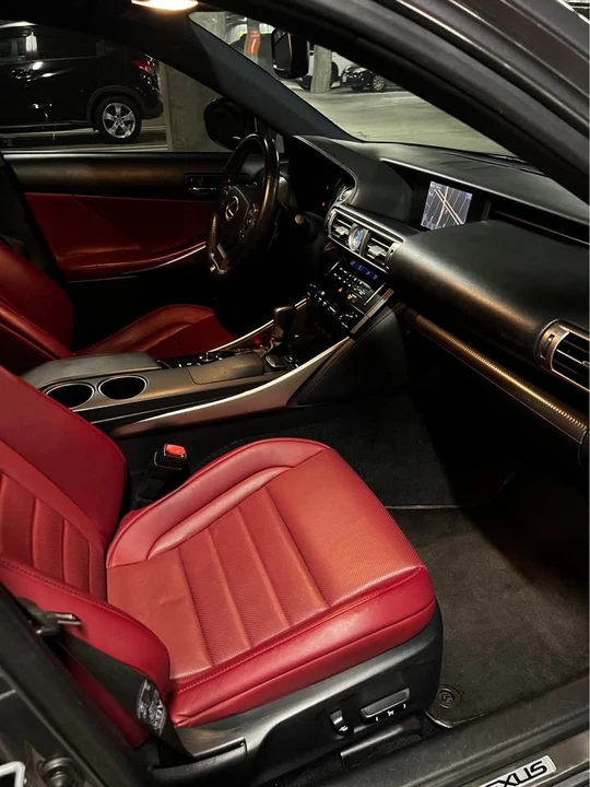 2015 Lexus IS 3rd Gen - Image 13 of 20