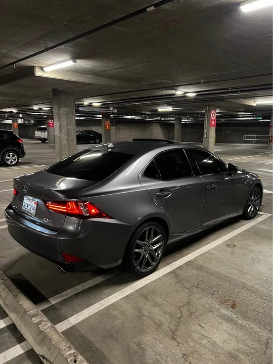 2015 Lexus IS 3rd Gen - Image 8 of 20