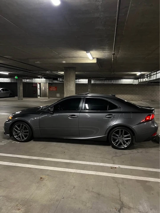 2015 Lexus IS 3rd Gen - Image 7 of 20