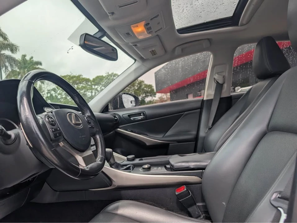 2015 Lexus IS 3rd Gen - Image 3 of 9