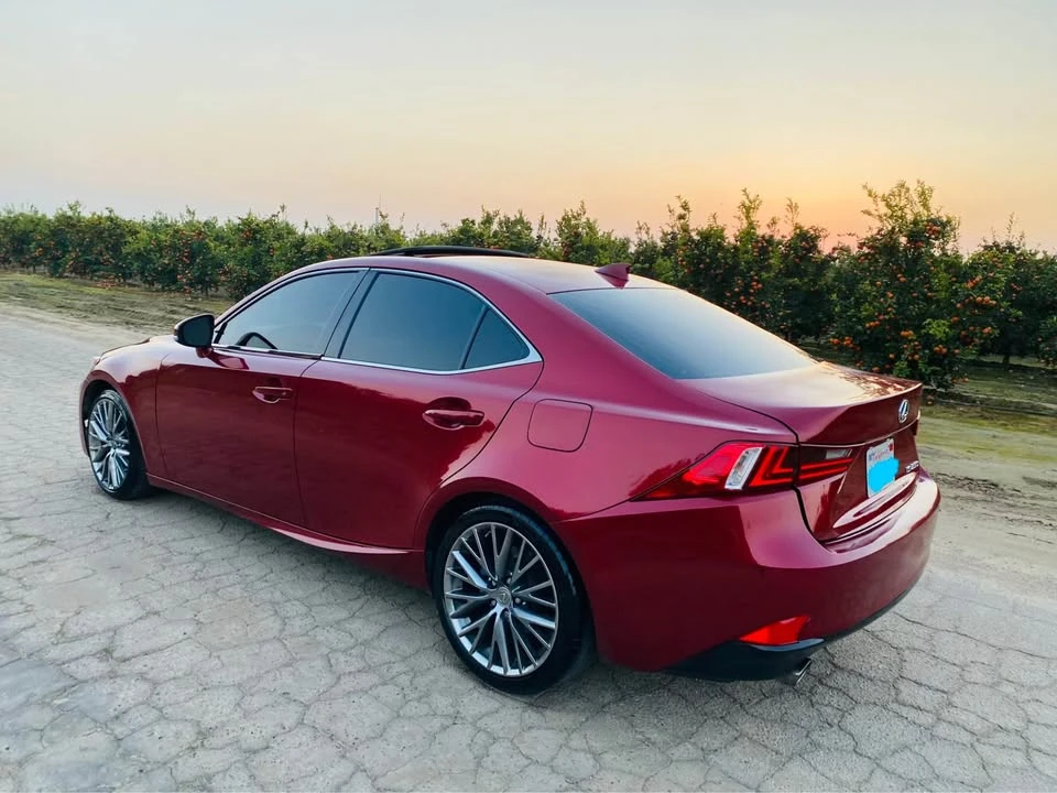 2015 Lexus IS 3rd Gen - Image 5 of 20