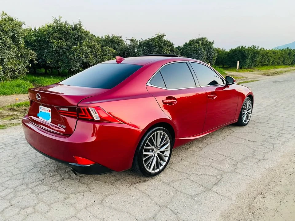 2015 Lexus IS 3rd Gen - Image 6 of 20