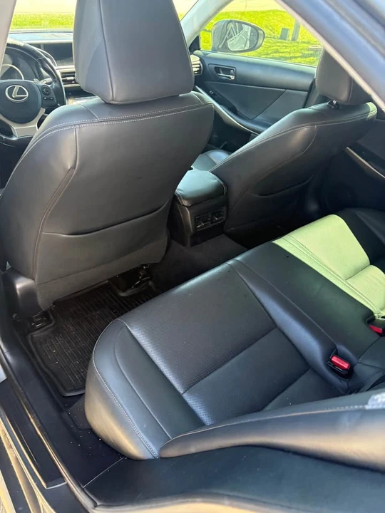 2015 Lexus IS 3rd Gen - Image 7 of 8
