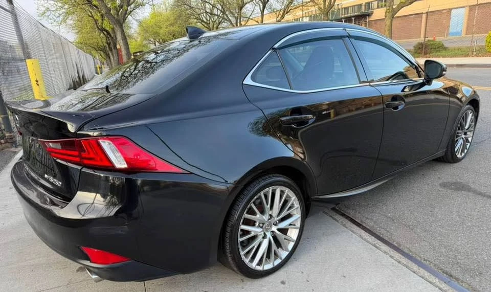 2015 Lexus IS 3rd Gen - Image 4 of 10