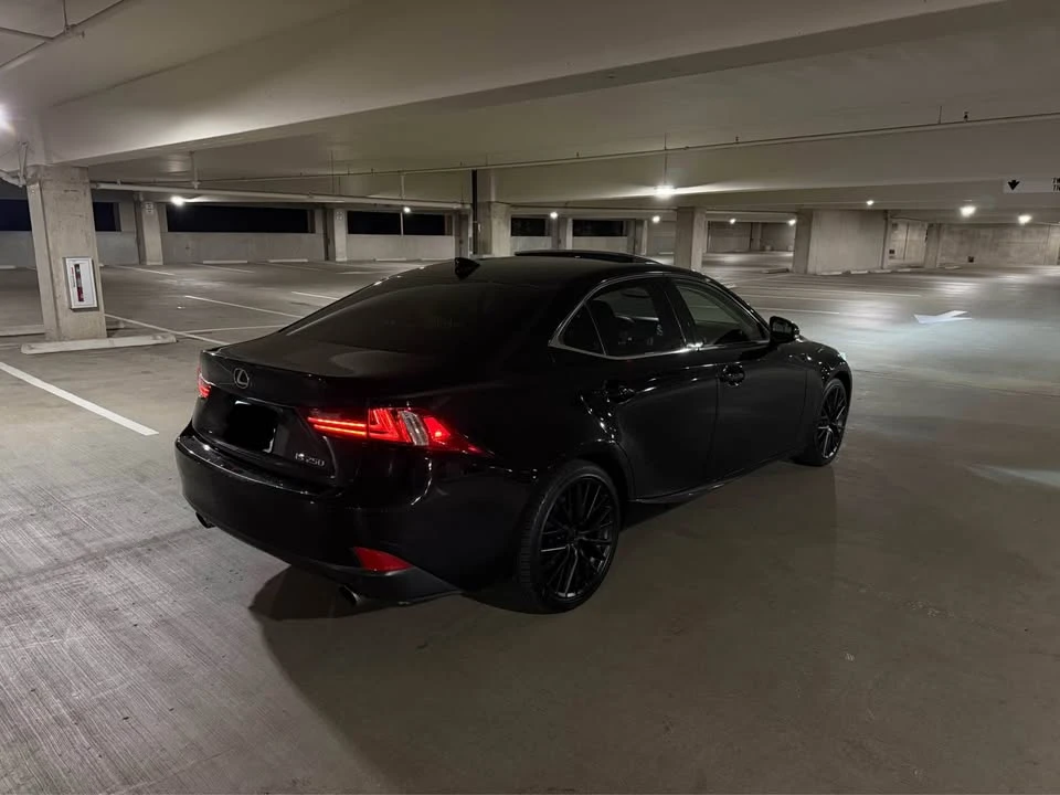 2015 Lexus IS 3rd Gen - Image 5 of 12
