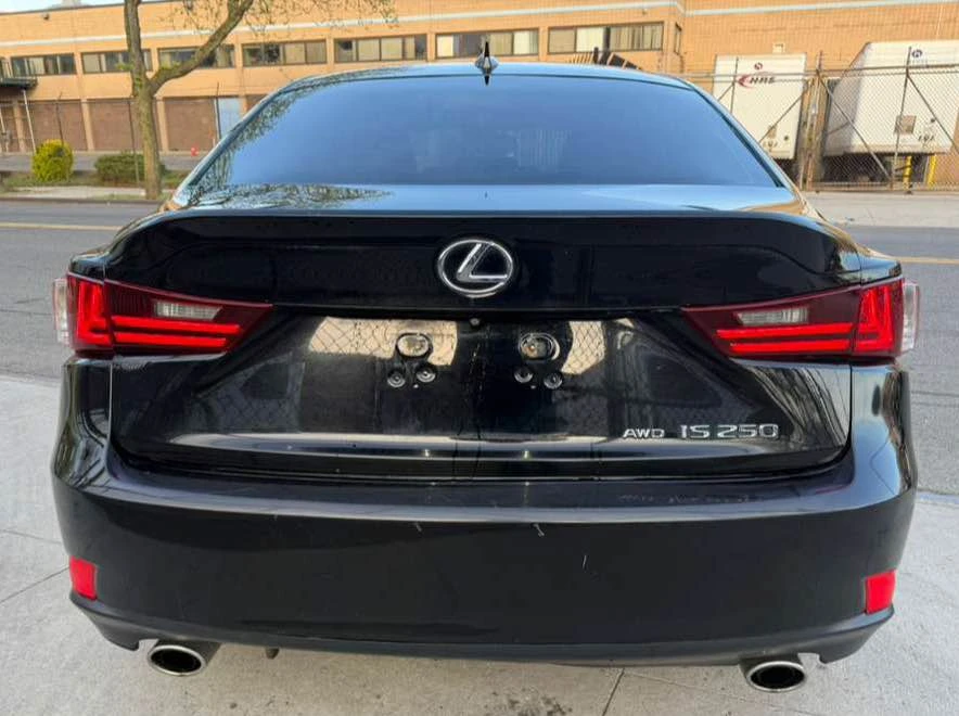 2015 Lexus IS 3rd Gen - Image 5 of 10