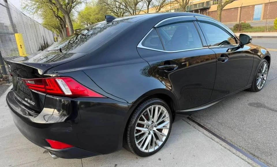 2015 Lexus IS 3rd Gen - Image 4 of 10