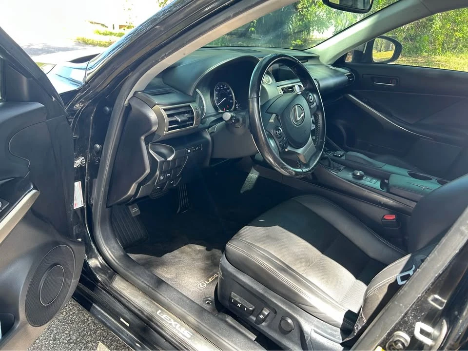 2015 Lexus IS 3rd Gen - Image 13 of 18