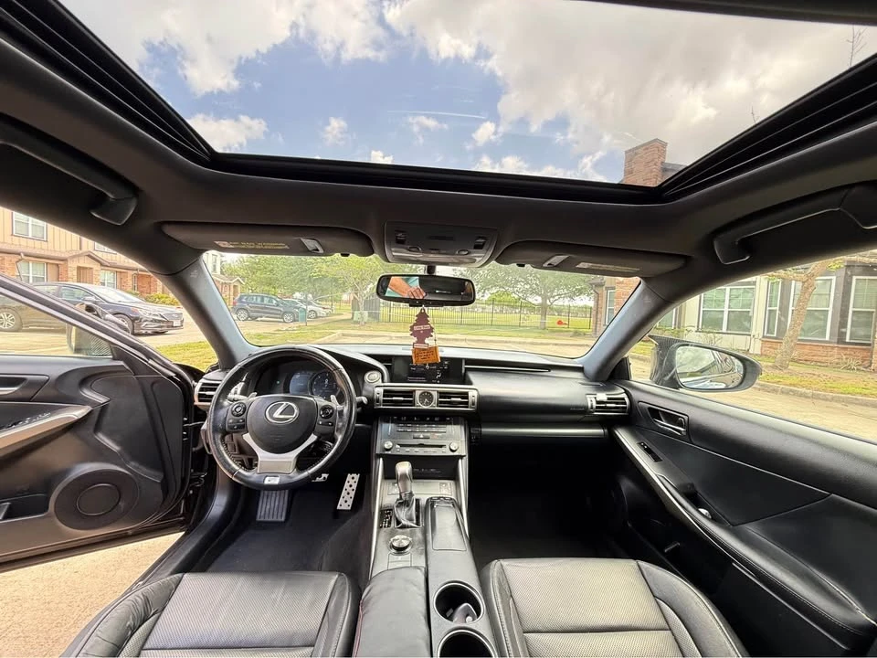 2015 Lexus IS 3rd Gen - Image 12 of 18