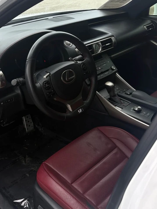 2015 Lexus IS 3rd Gen - Image 9 of 14