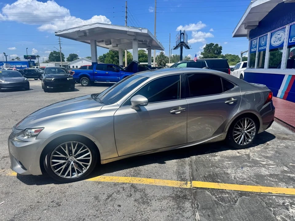2015 Lexus IS 3rd Gen - Image 3 of 11