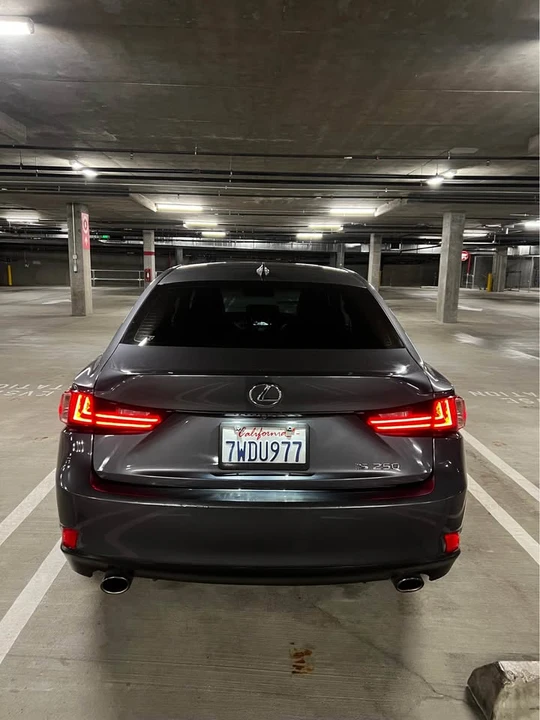 2015 Lexus IS 3rd Gen - Image 8 of 19
