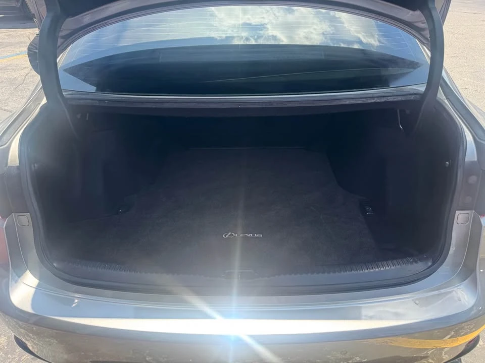 2015 Lexus IS 3rd Gen - Image 10 of 11