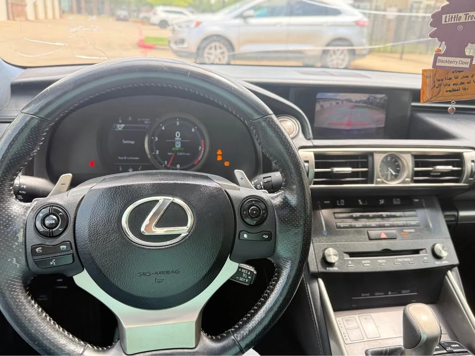2015 Lexus IS 3rd Gen - Image 15 of 20
