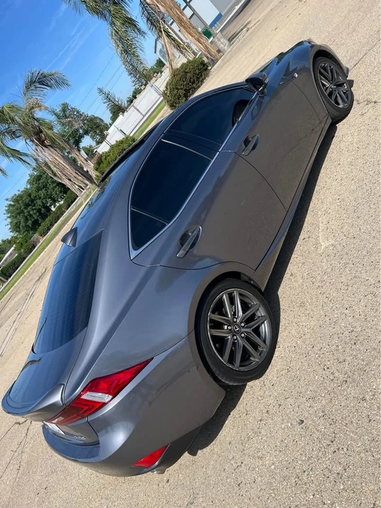 2015 Lexus IS 3rd Gen - Image 4 of 8