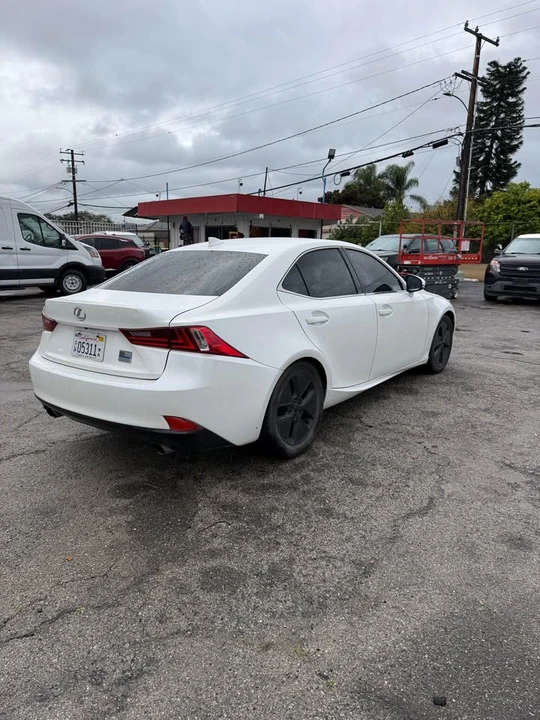 2015 Lexus IS 3rd Gen - Image 5 of 12
