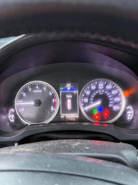2015 Lexus IS 3rd Gen - Image 10 of 12